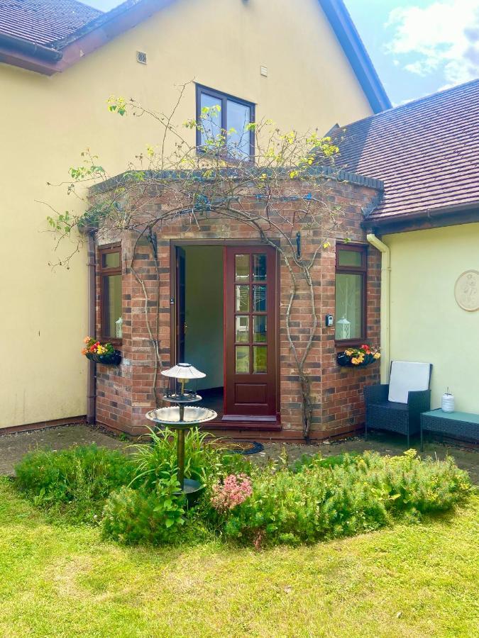 The Cottage On The Common Tenbury Eksteriør bilde
